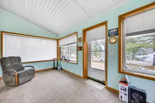 11035 1st St, Mecosta, MI 49332 - Photo 18