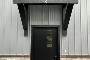 10371 N Cedar Dr, Grand Haven, MI 49417 - Photo 4