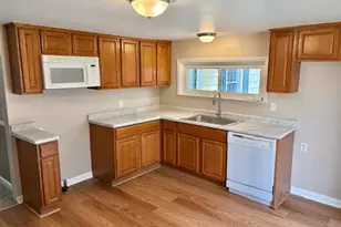 7917 N Canton Center Rd, Canton, MI 48187 - Photo 12