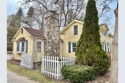 7917 N Canton Center Road, Canton, MI 48187 - Photo 4