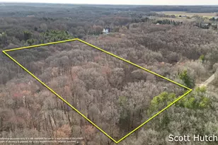 4704 Wheat Dr, Lowell, MI 49331 - Photo 1