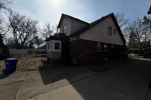 15858 Sussex St, Detroit, MI 48227 - Photo 4