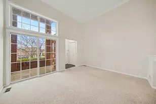 2738 Barclay Way, Ann Arbor, MI 48105 - Photo 8