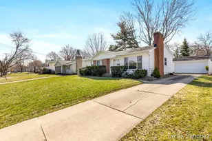 1702 Stilesgate St SE, Grand Rapids, MI 49508 - Photo 2