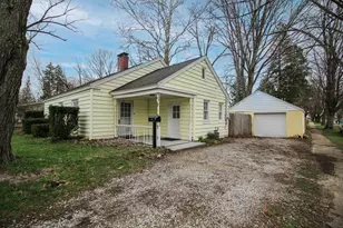 755 White Pigeon Rd, Constantine, MI 49042 - Photo 4