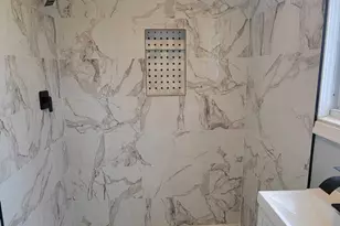 655 Robinwood Dr, Troy, MI 48083 - Photo 38