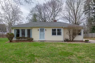 925 Westfall Ave, Kalamazoo, MI 49006 - Photo 2