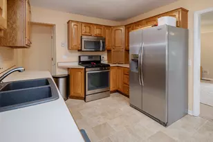 925 Westfall Ave, Kalamazoo, MI 49006 - Photo 8