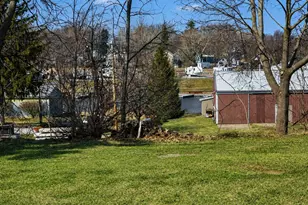 205 W 1st St, Ludington, MI 49431 - Photo 6