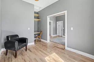 205 W 1st St, Ludington, MI 49431 - Photo 18