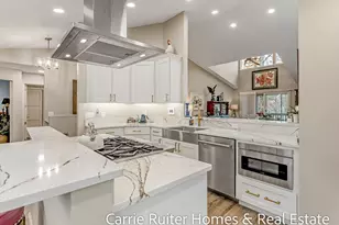 16919 Landing Ln, Spring Lake, MI 49456 - Photo 14