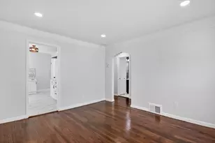 8449 Penrod St, Detroit, MI 48228 - Photo 8