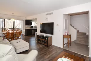 230 Falkirk Ct, Kalamazoo, MI 49006 - Photo 4