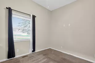 5121 Sunset Dr, Jackson, MI 49203 - Photo 20