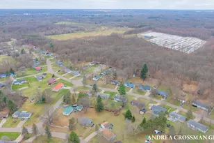 910 N Washington Ave, Battle Creek, MI 49037 - Photo 46