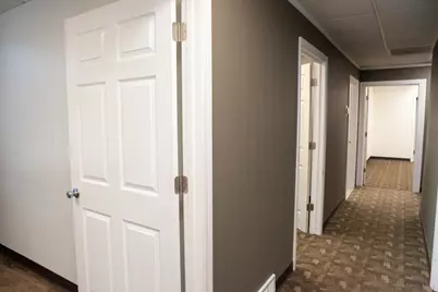 2301 Wildwood Avenue, Jackson, MI 49202 - Photo 6