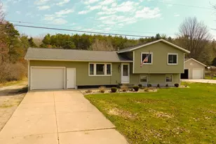 12594 144th Ave, Grand Haven, MI 49417 - Photo 1
