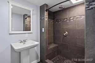 727 Emerald Ave NE, Grand Rapids, MI 49503 - Photo 14