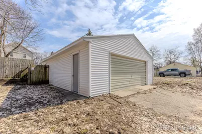 727 Emerald Avenue NE, Grand Rapids, MI 49503 - Photo 34