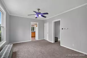 727 Emerald Ave NE, Grand Rapids, MI 49503 - Photo 26