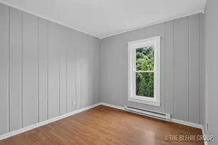 727 Emerald Ave NE, Grand Rapids, MI 49503 - Photo 10