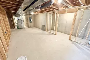7070 Kettle Dale Ave SE, Alto, MI 49302 - Photo 14