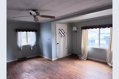 315 E Slosson Avenue, Reed City, MI 49677 - Photo 8