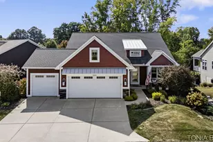 5565 Albright Ave SW, Grandville, MI 49418 - Photo 2