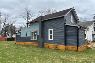 1015 N 5th St, Niles, MI 49120 - Photo 4