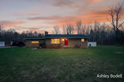 825 16 Mile Road NW, Kent City, MI 49330 - Photo 2