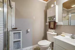 11422 Lakeshore Dr, Lakeview, MI 48850 - Photo 22