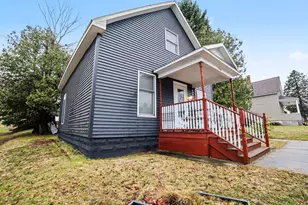 504 3rd St, Ludington, MI 49431 - Photo 28