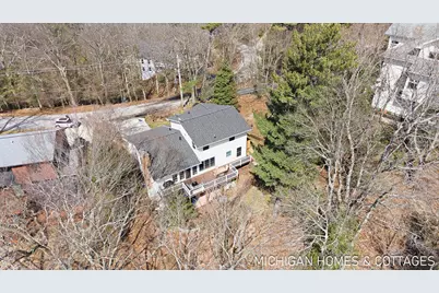 136 Crescent Drive, Grand Haven, MI 49417 - Photo 30