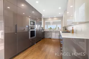 140 Prospect St, Grand Haven, MI 49417 - Photo 14