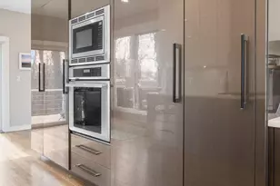 140 Prospect St, Grand Haven, MI 49417 - Photo 16