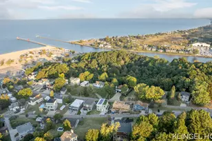 140 Prospect St, Grand Haven, MI 49417 - Photo 58