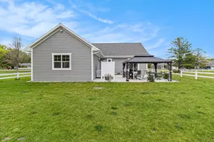 5407 W Sioux Rd, Pentwater, MI 49449 - Photo 30