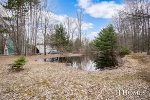 5818 E Sternberg Rd, Fruitport, MI 49415 - Photo 34