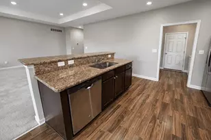 8248 Stamford Rd, Ypsilanti, MI 48198 - Photo 10