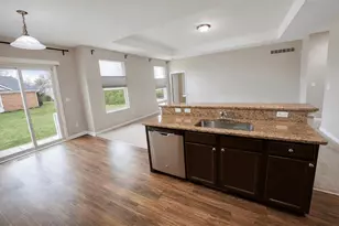 8248 Stamford Rd, Ypsilanti, MI 48198 - Photo 4