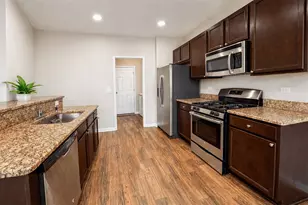 8248 Stamford Rd, Ypsilanti, MI 48198 - Photo 2