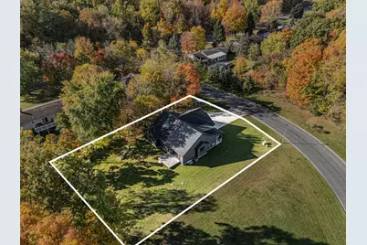 8060 Hunters Crossing, Kalamazoo, MI 49009 - Photo 28