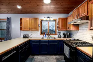 904 60th St SE, Grand Rapids, MI 49508 - Photo 12