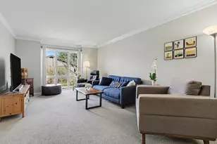 887 Greenhills Dr, Ann Arbor, MI 48105 - Photo 8