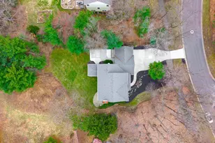 8149 Barony Point, Mattawan, MI 49071 - Photo 6