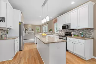 8149 Barony Point, Mattawan, MI 49071 - Photo 16