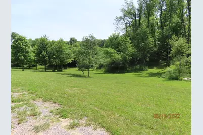 17420 Long Lake Drive #12, Cassopolis, MI 49031 - Photo 2