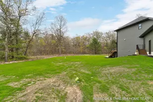 400 Sabine Dr, Muskegon, MI 49442 - Photo 124