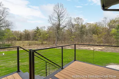 400 Sabine Drive #8, Muskegon, MI 49442 - Photo 122