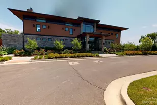 3010 N Spurway Dr, Ann Arbor, MI 48105 - Photo 44